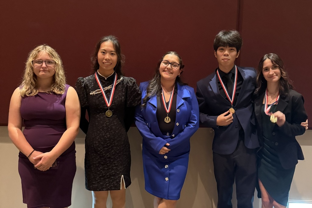 Edna High School competed in Academic UIL Congressional Debate today and are coming home with 3 state qualifiers and an alternate to state! 1st place - Kyle Zheng, 2nd place - Kyrstin Nieto, 3rd place - Miley Genett and 4th place - Tiffany Zheng which is alternate to State. Tiffany also received Outstanding Presiding Officer. Also pictured Halley Rossell. Students will compete at State in January.