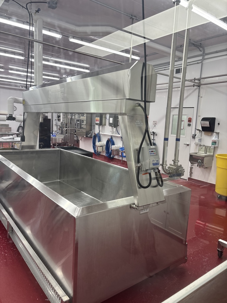 Cheese making factory and equipment