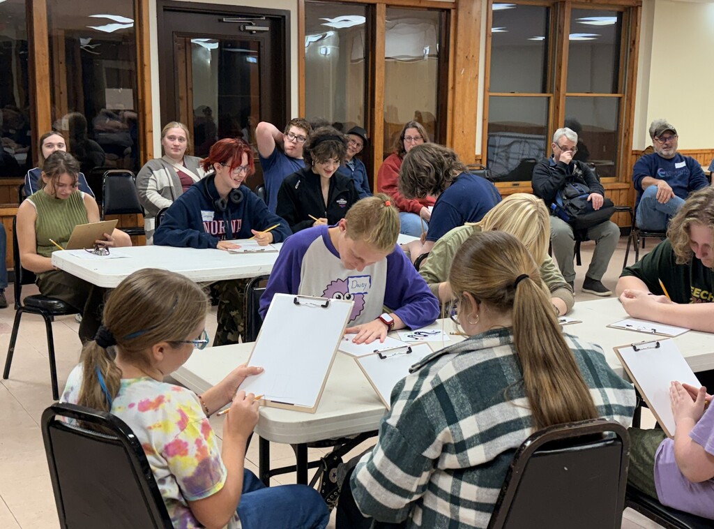 students drawing