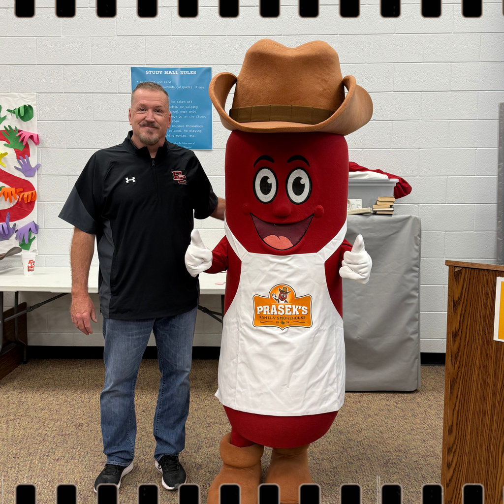 prasek's mascot with principal