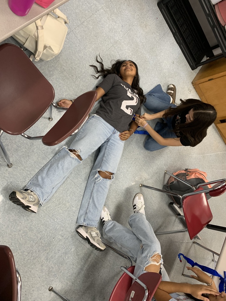 students practicing the process on a classmate (8)