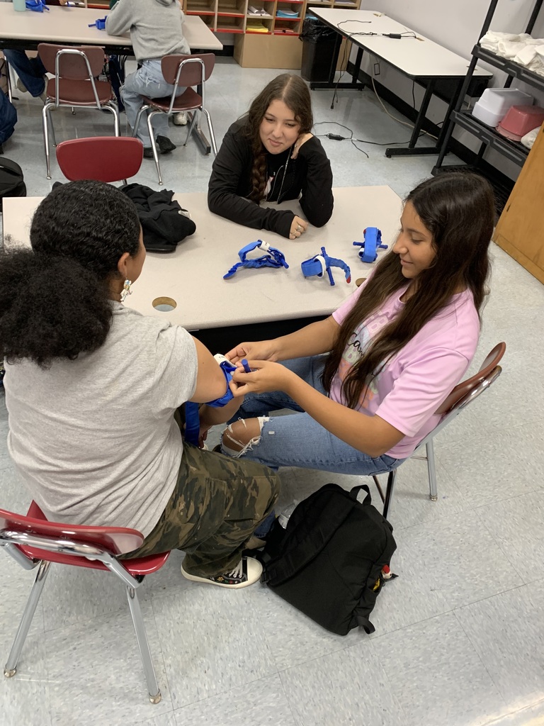 students practicing the process on a classmate (10)