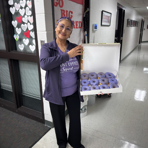 lady with purple donuts