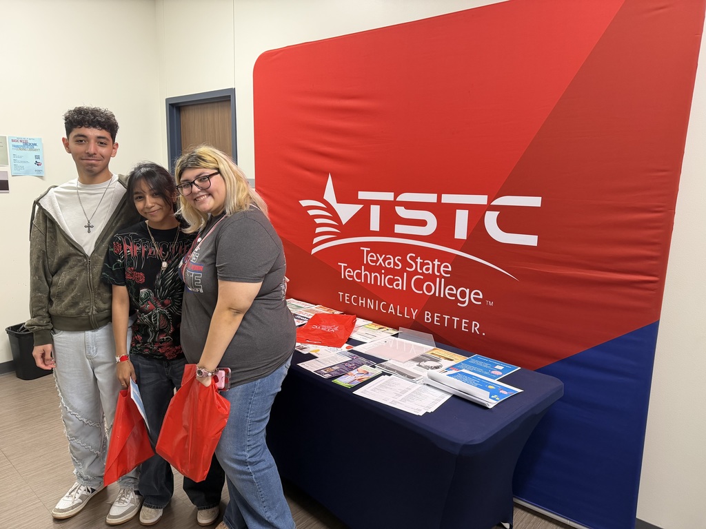 students gathering TSTC informationals