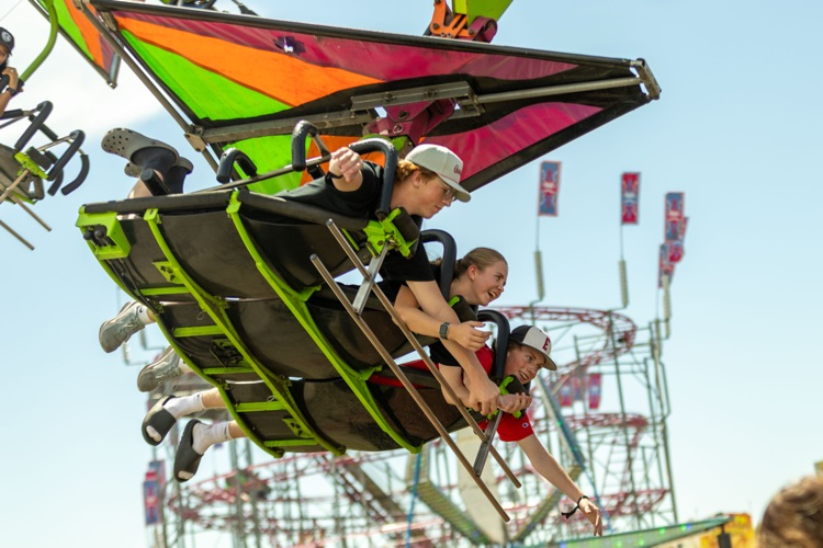 students at the state fair