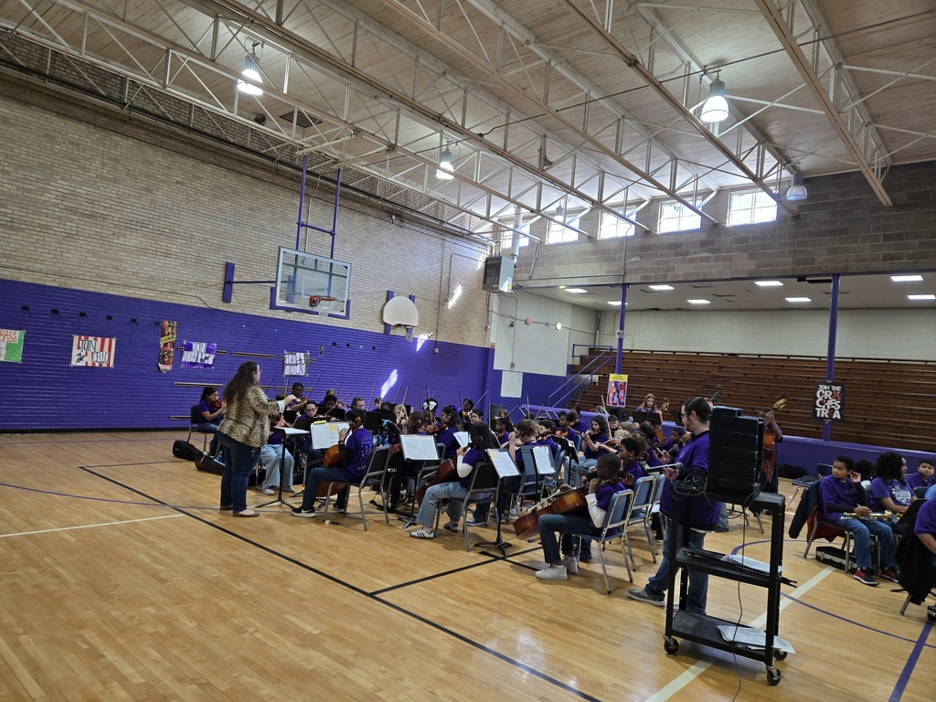 band and orchestra recruiting concert for 4th graders