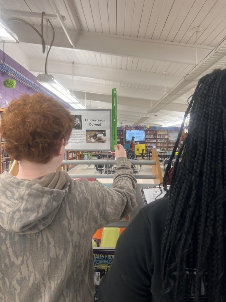 Agri student in library