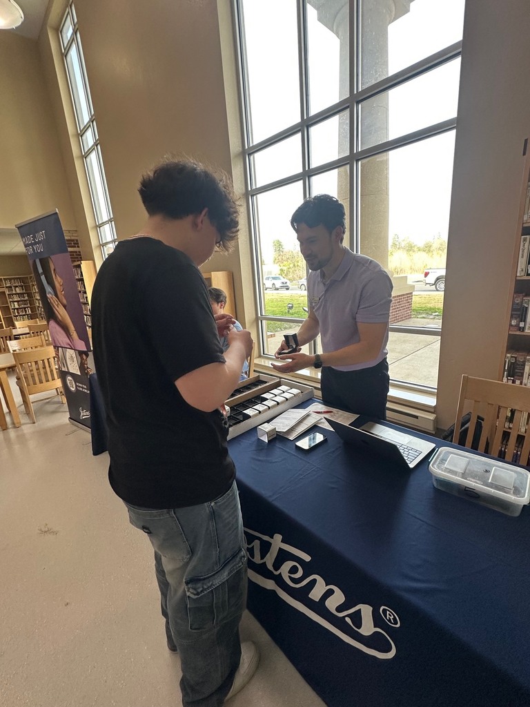 Junior rings distribution day 