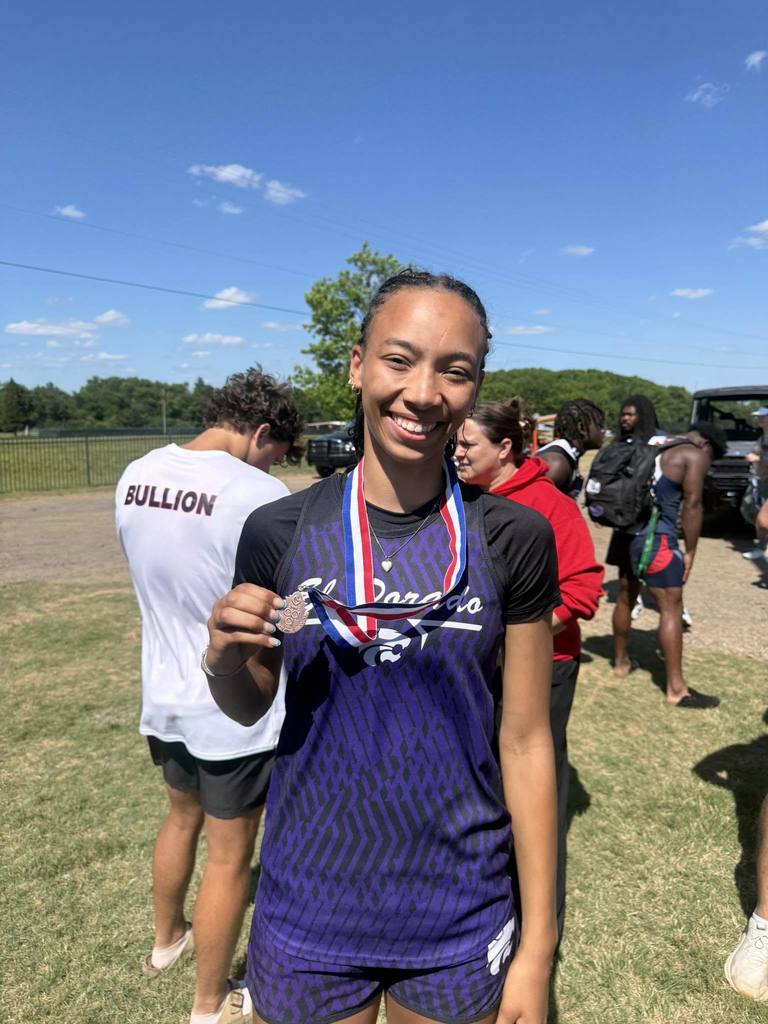 Congrats to Alexis Willis for placing 3rd in the girls high jump!