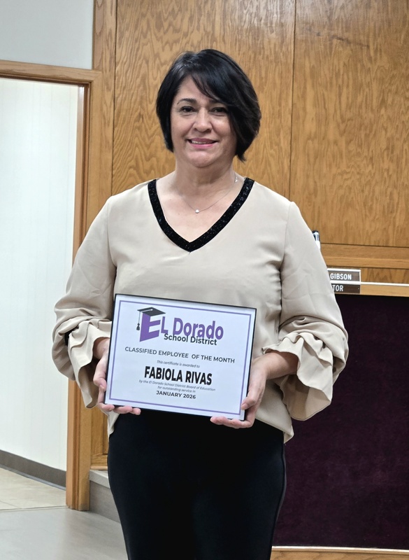Fabiola Davis employee of the month