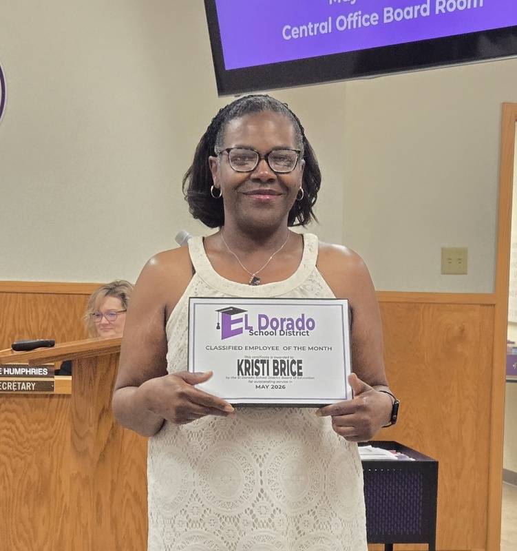 Yocum Primary Employee of the Month: Kristi Brice