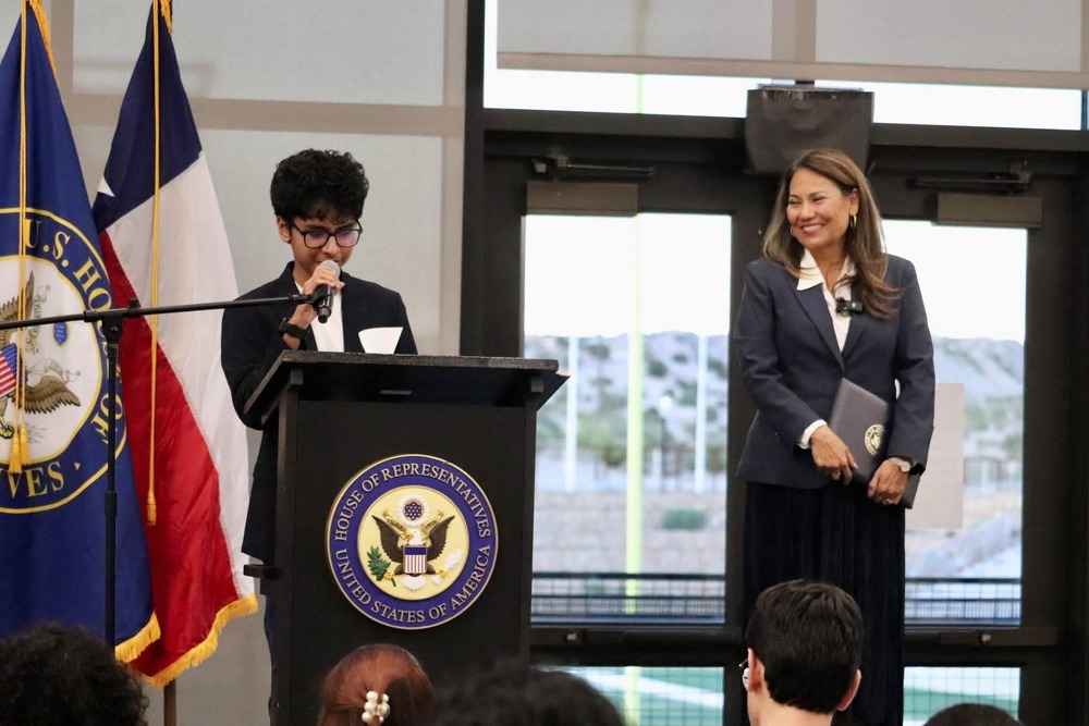EPISD Student and Congresswoman Veronica Escobar