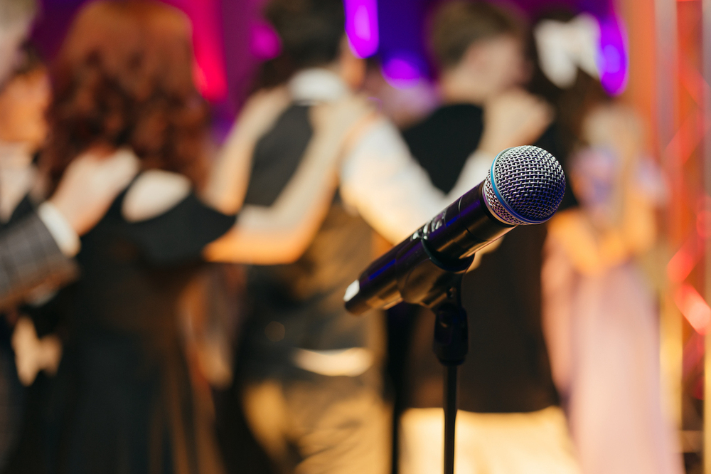Microphone