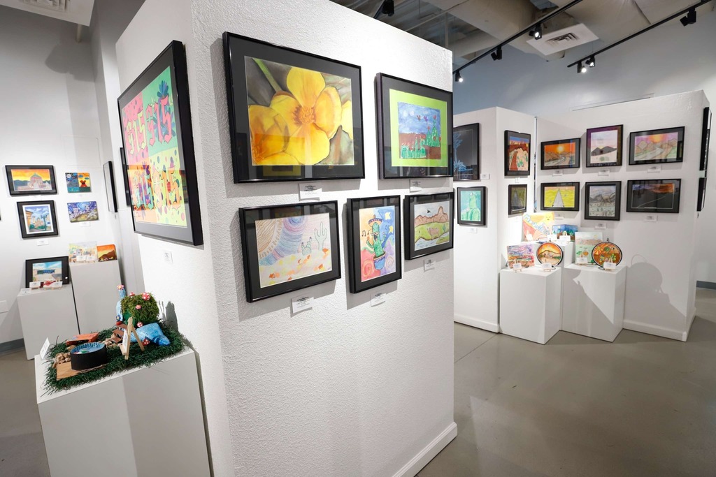 Photo of art gallery
