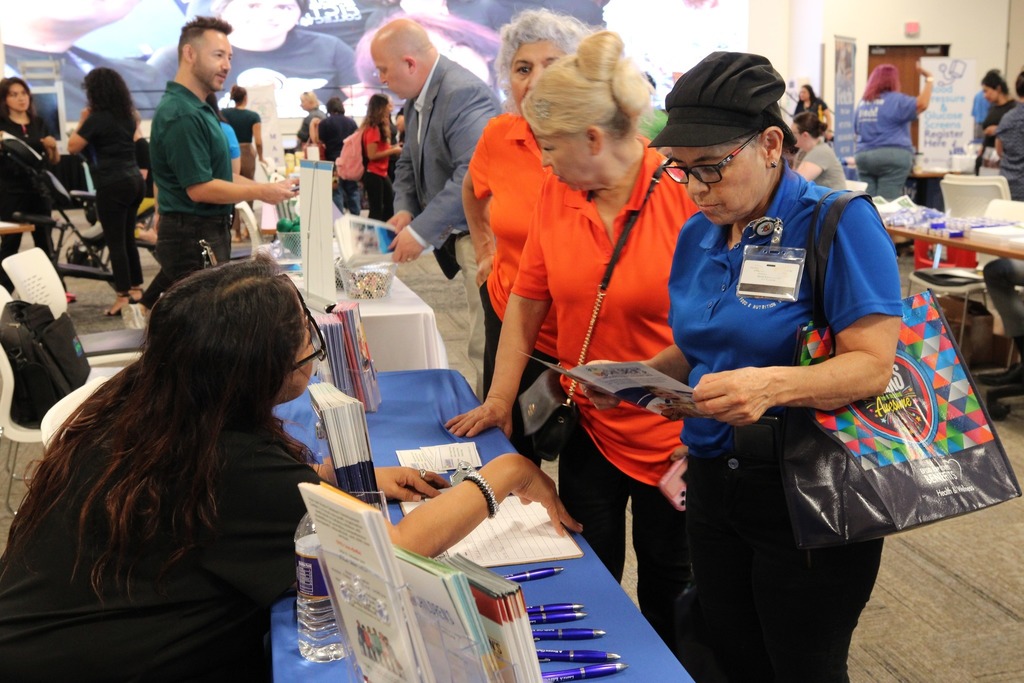 Employee receiving information from a vendor