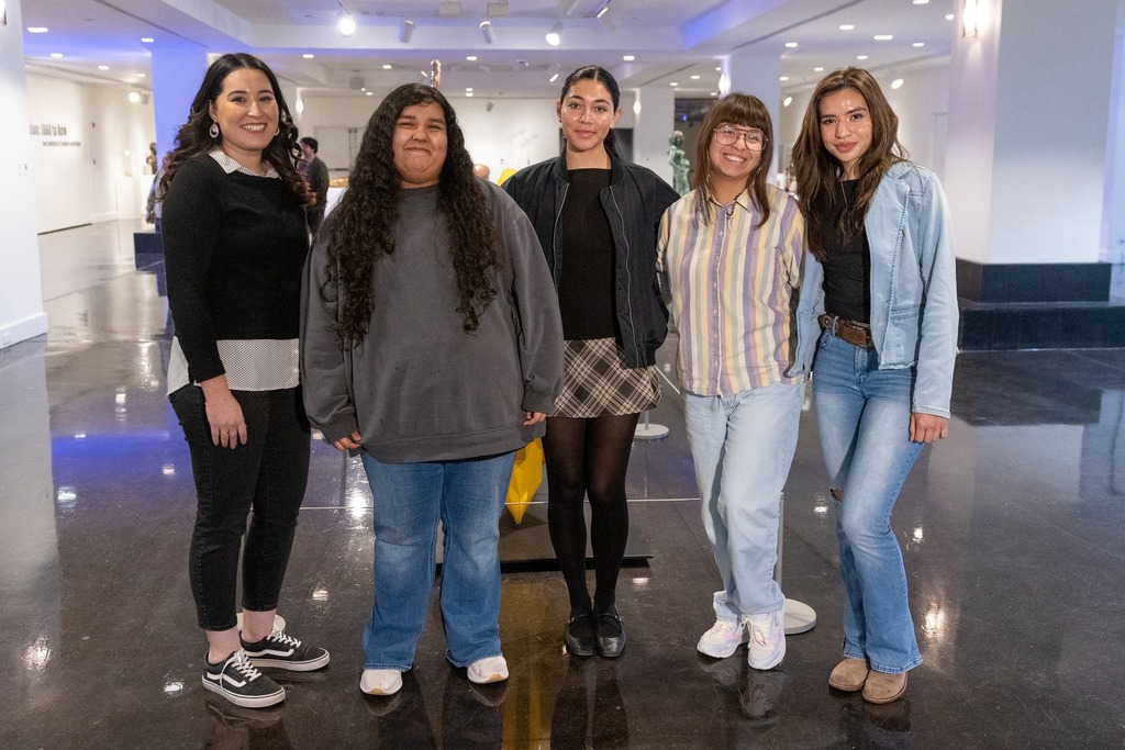 Student artist whose artwork will be featured at the El Paso Museum of Art in the Enfoque Community Spotlight: "EPISD Transformation Through Art" exhibit!
