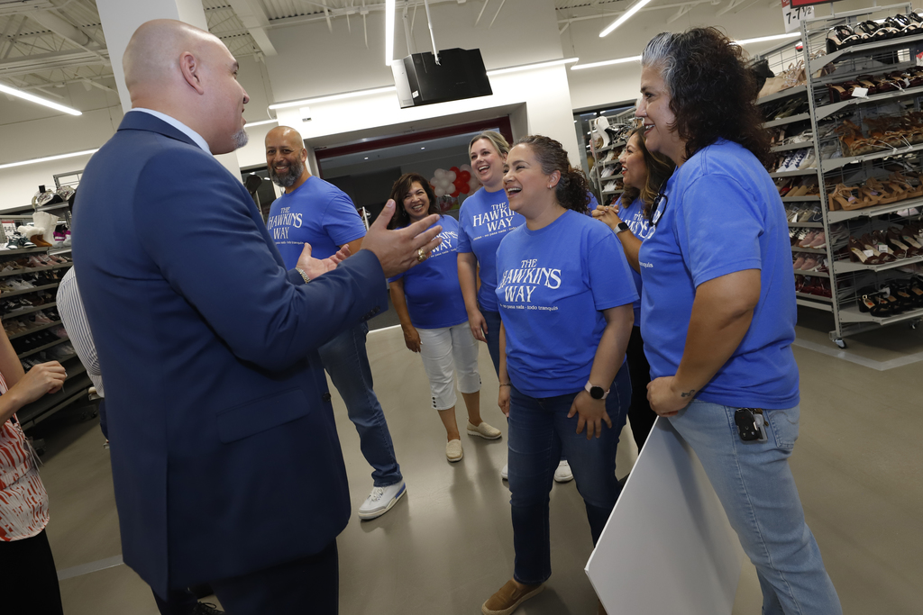 EPISD board member Alex Cuellar speaks to Hawkins Elementary staff members