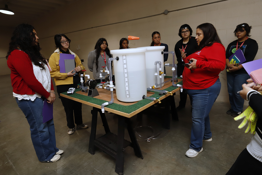 Marathon Refinery presenting to students