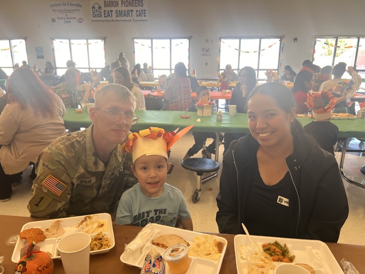 Thanksgiving luncheon 25-26