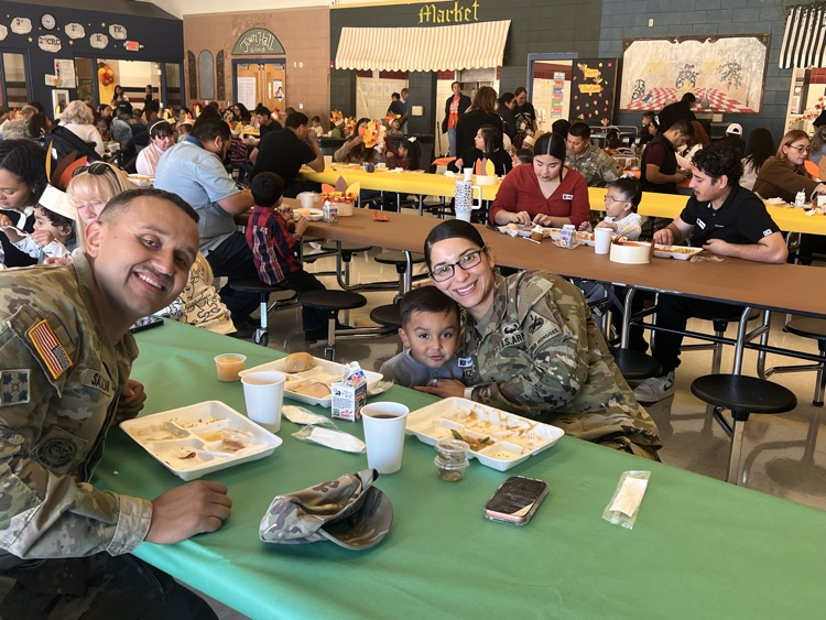 Thanksgiving luncheon 25-26