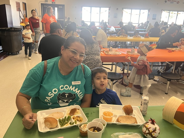 Thanksgiving luncheon 25-26