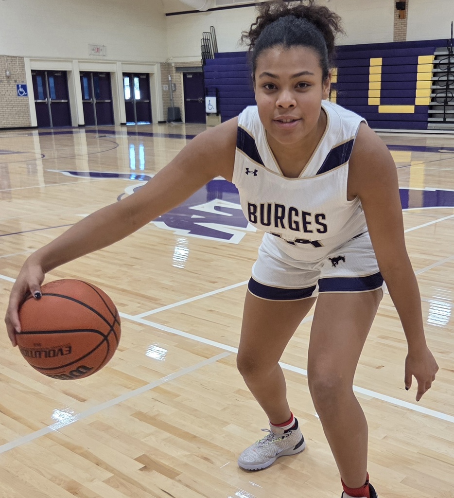 Abigail Garduno, Burges basketball