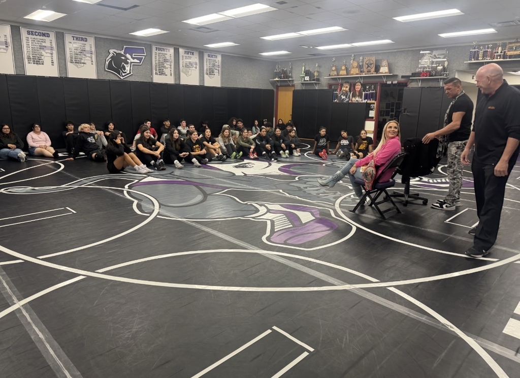 Franklin High School Wrestling listening to TNA stars Ashley Diaz de Villegas and Frankie Kazarian advice