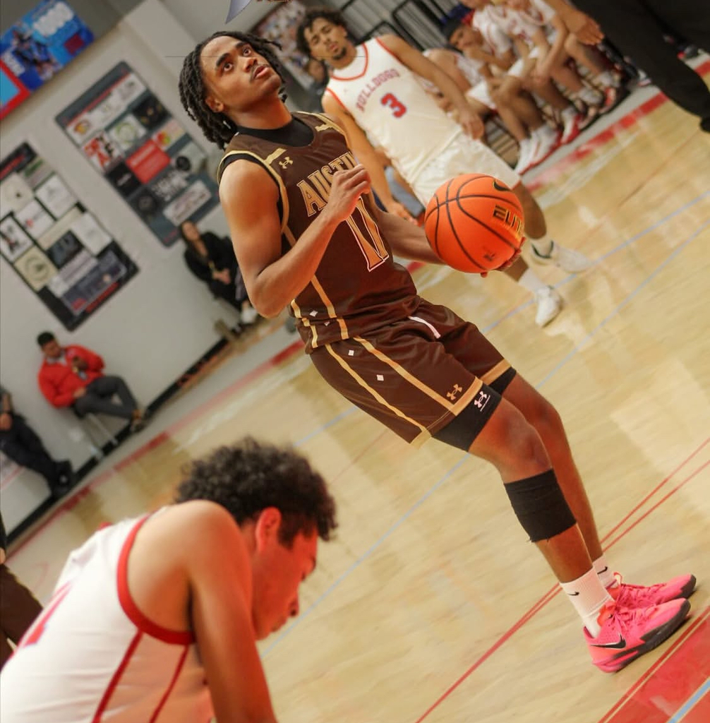 Austin High School basketball team member Malachi Jones