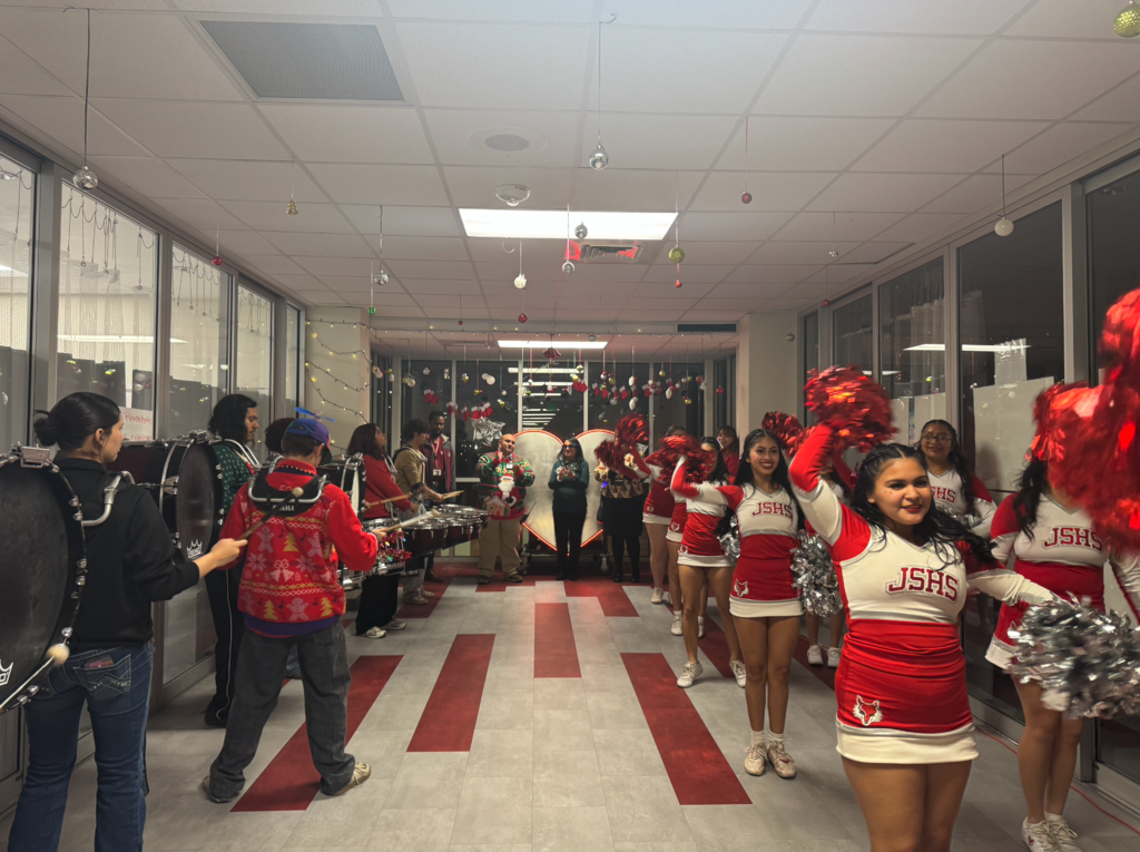 Jefferson Silva Cheerleaders and Drumline perform at lighting of the heart