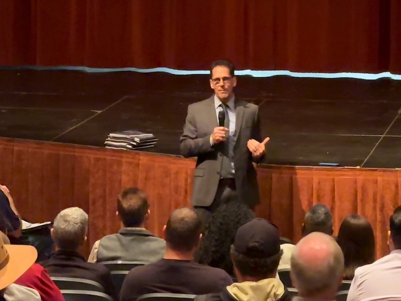 El Paso ISD Superintendent Dr. Brian Lusk speaks with Coronado High School staff