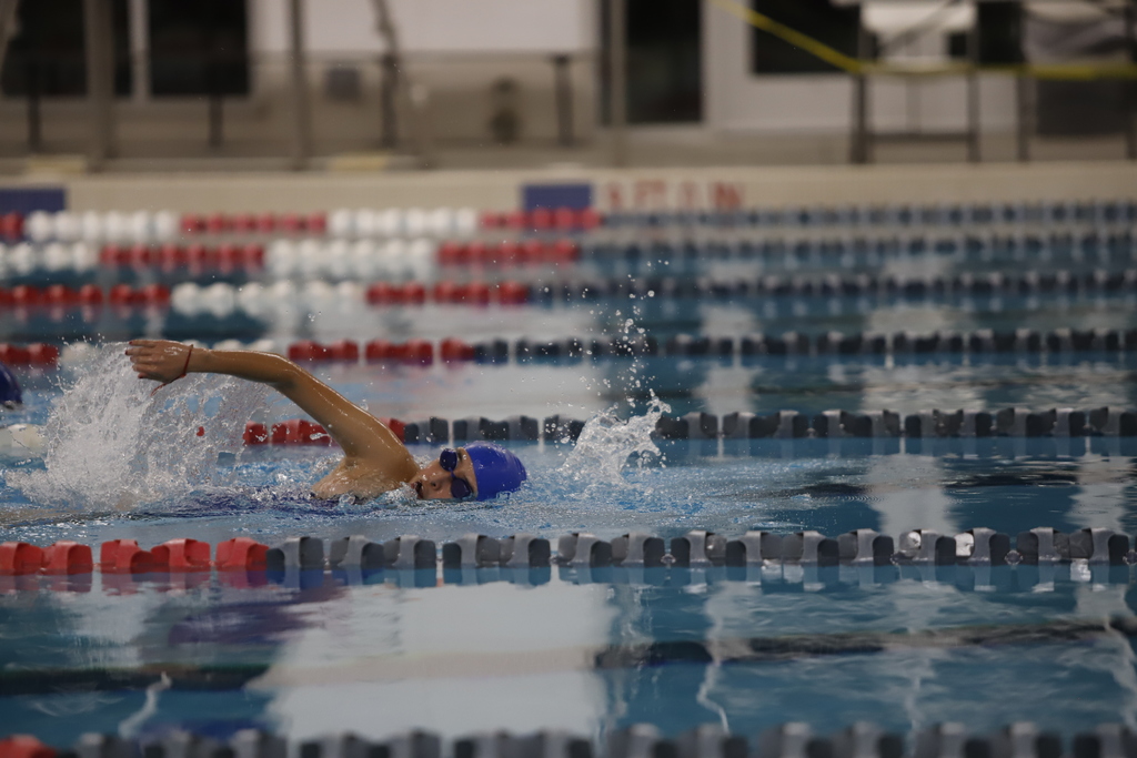 Bowie High School student athlete swimming