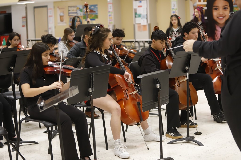 MacArthur orchestra playing