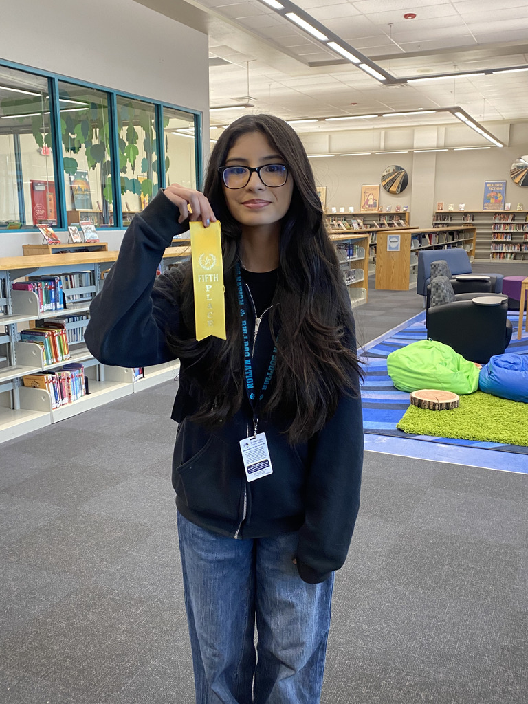 We’re so proud of our amazing UIL competitors! Your hard work paid off with medals and ribbons! Way to go Bulldogs! 🐾