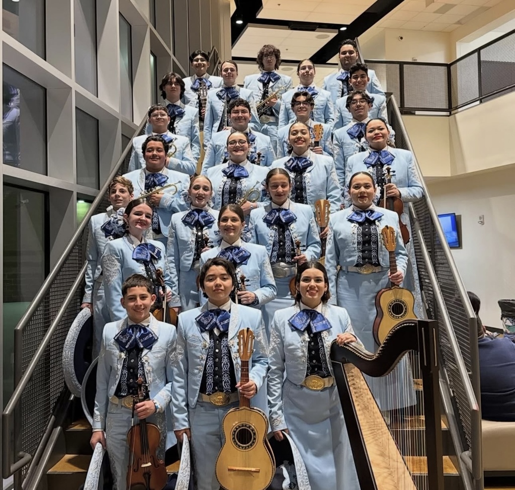 Photo of Chapin High School mariachi