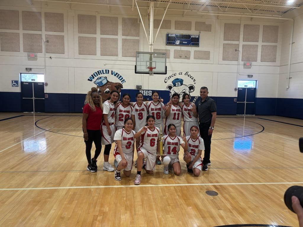 Girls MacArthur PK8 Basketball Team