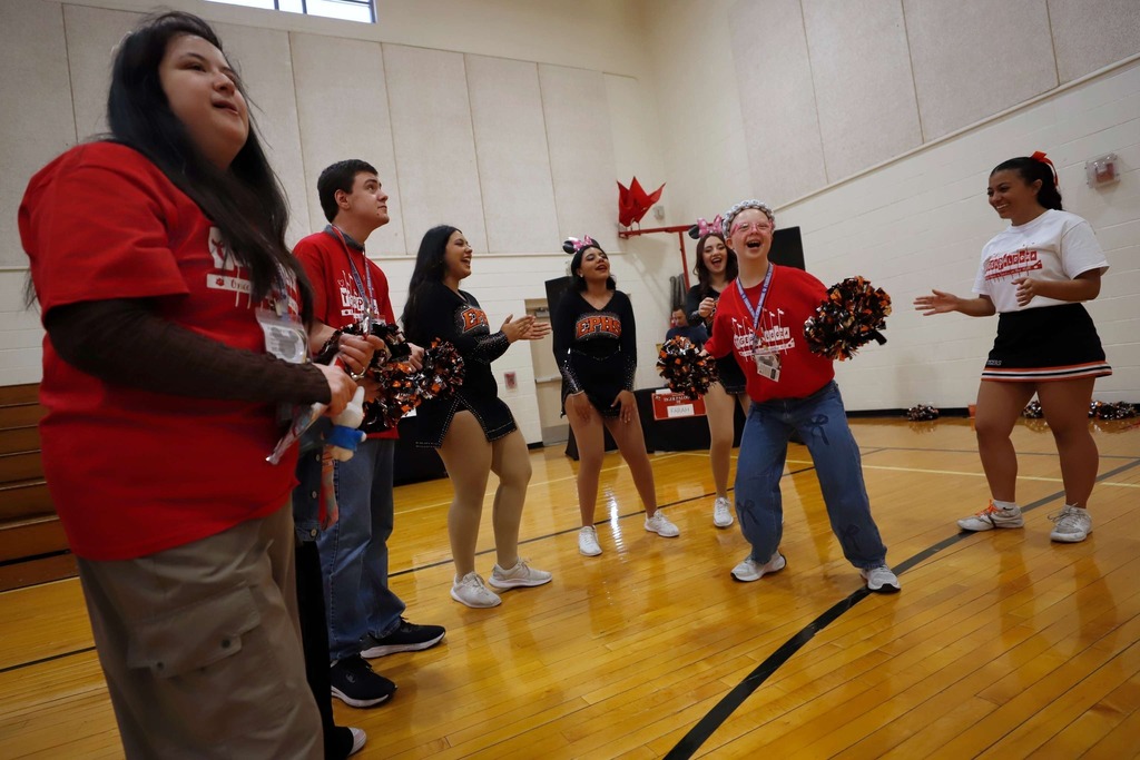 Students at Tiger Palooza dancing
