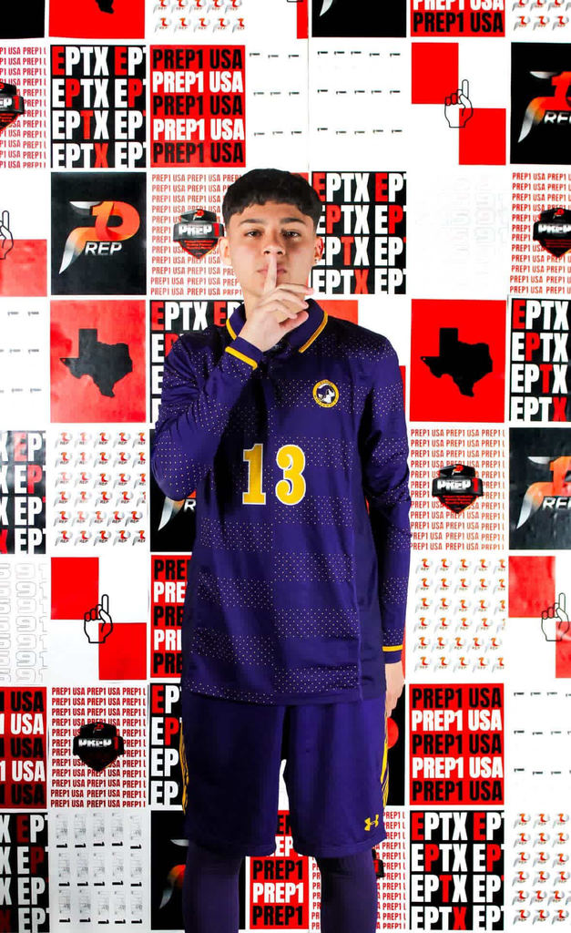 Photo of Omar Herrera, Burges soccer