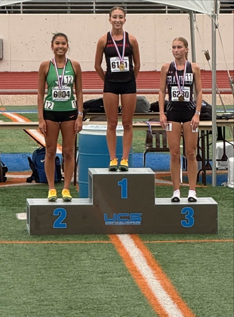 Photo of  Emily Orr, Franklin track & field