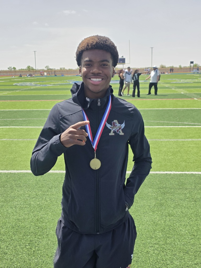 Photo of Jordan Owens, Andress Track and Field