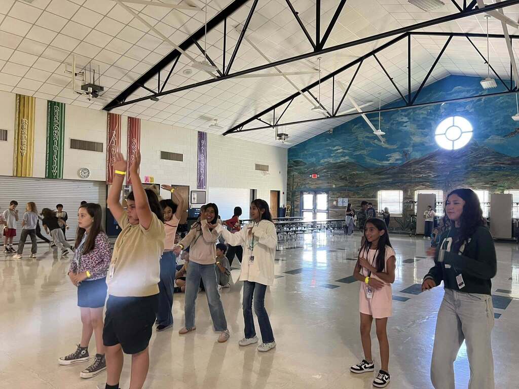 Kohlberg students playing in cafeteria