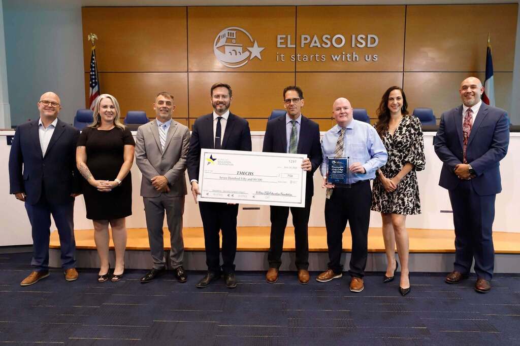El Paso ISD Board of Trustees and Superintendent Dr. Brian Lusk were thrilled to recognize the outstanding campuses that rose to the challenge during our year-long Right Here Right Now attendance campaign. 📚✅    Showing up every day is the foundation for student success, and these schools demonstrated exceptional commitment, school spirit, and dedication to making attendance a priority throughout the year. 👏    Congratulations to our winners:  🌟 Elementary School Category – Polk Elementary School  🌟 Middle School Category – Hornedo Middle School  🌟 Pre-k 8 Category – Macarthur Pk-8 School  🌟 High School Category – Coronado High School  🌟 Specialty Campus Category – TMECHS   🌟 Most Creative Category – Guillen Middle School  🌟 Most Improved Category – Bowie High School 