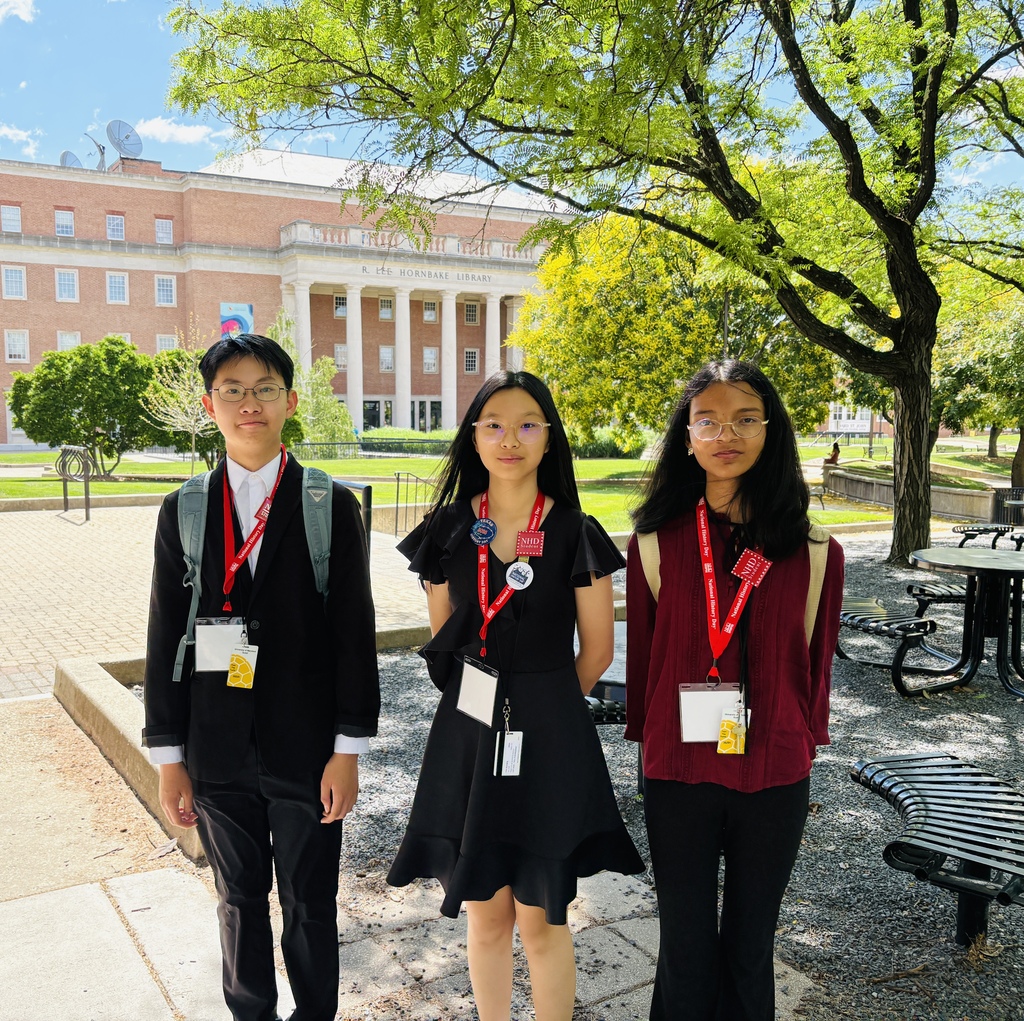 El Paso ISD students from Hornedo Middle School at the National History Day Nationals Competition