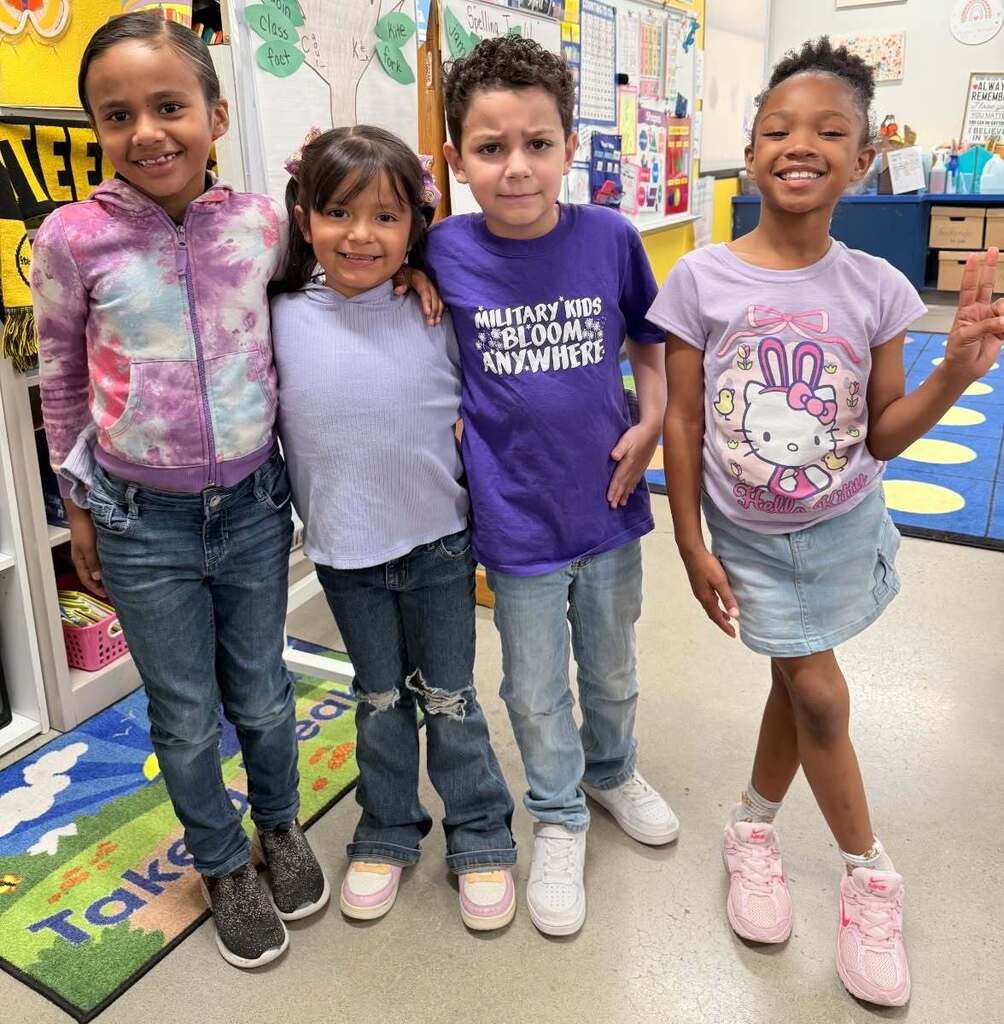 Murphree PK-8 students dress up for Purple Up day