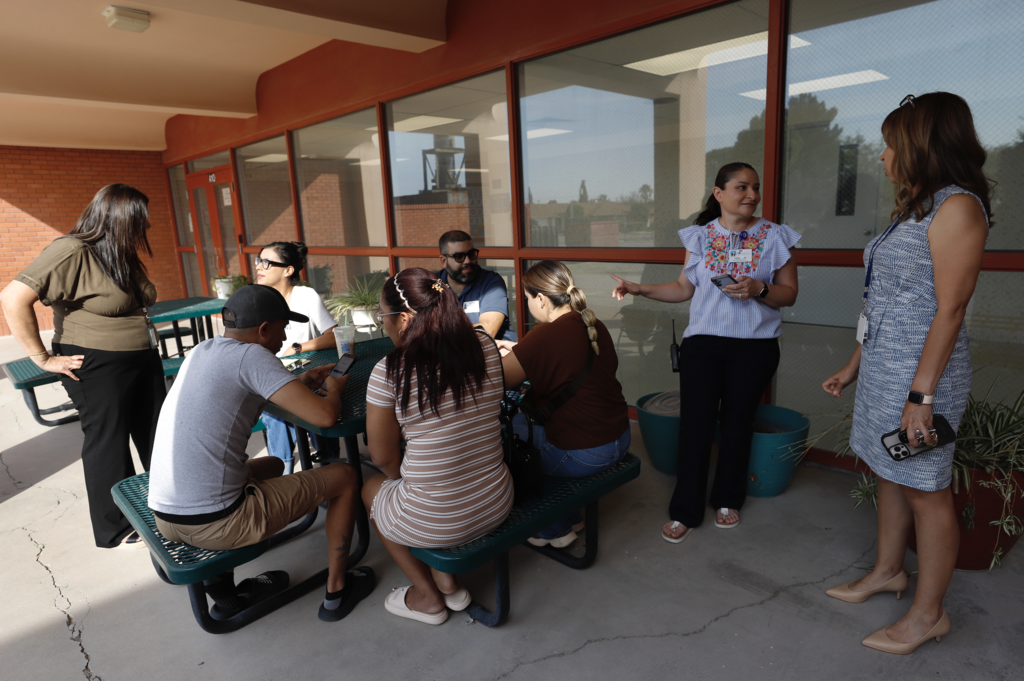 Cielo Vista Elementary School parents taking part in a hands-on training session to learn how to use the El Paso ISD app