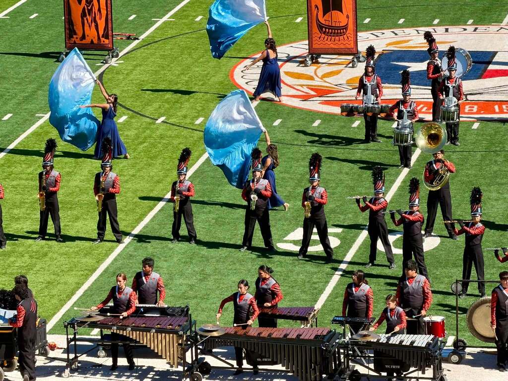 El Paso High School Marching Band Performing