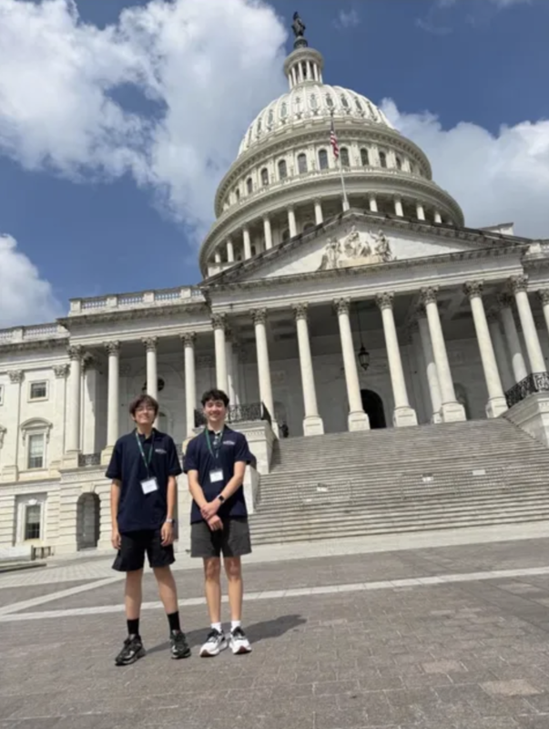 Burges High School students in front of  U.S. Capitol 