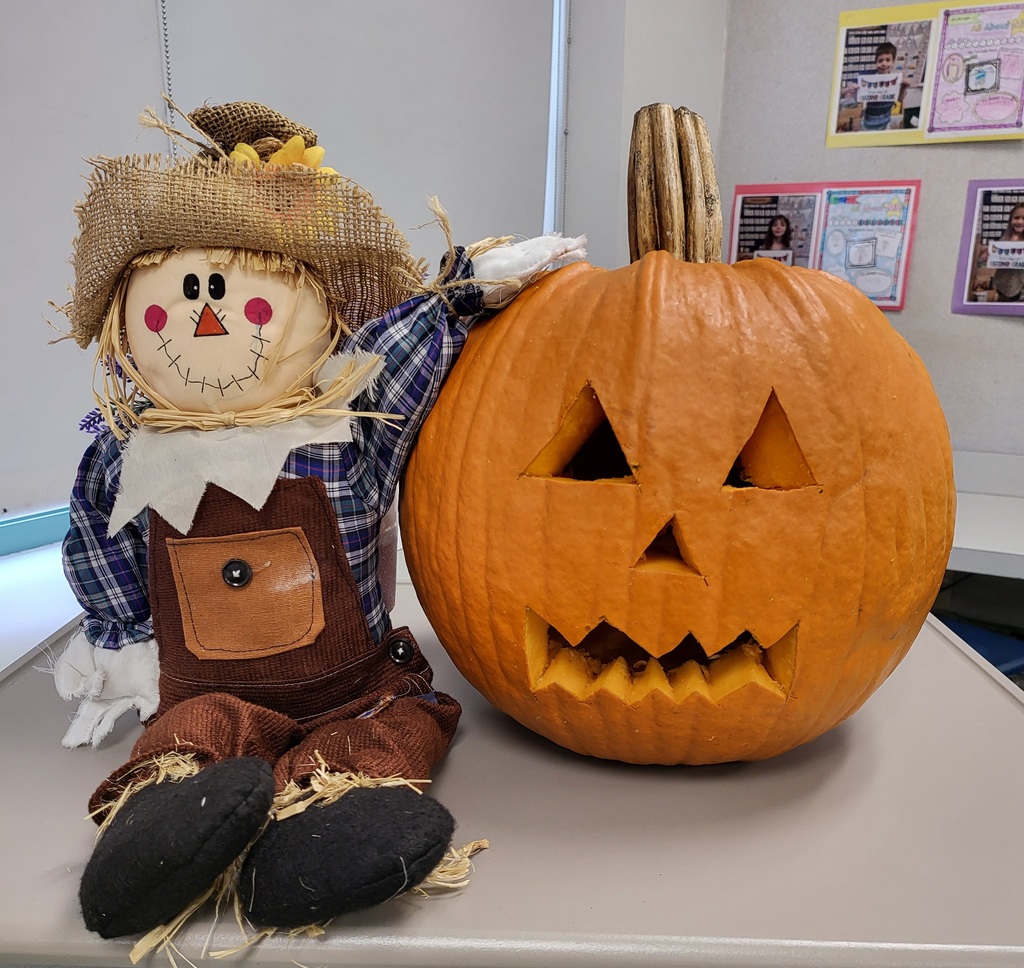 2nd grade carved a jack-o-lantern