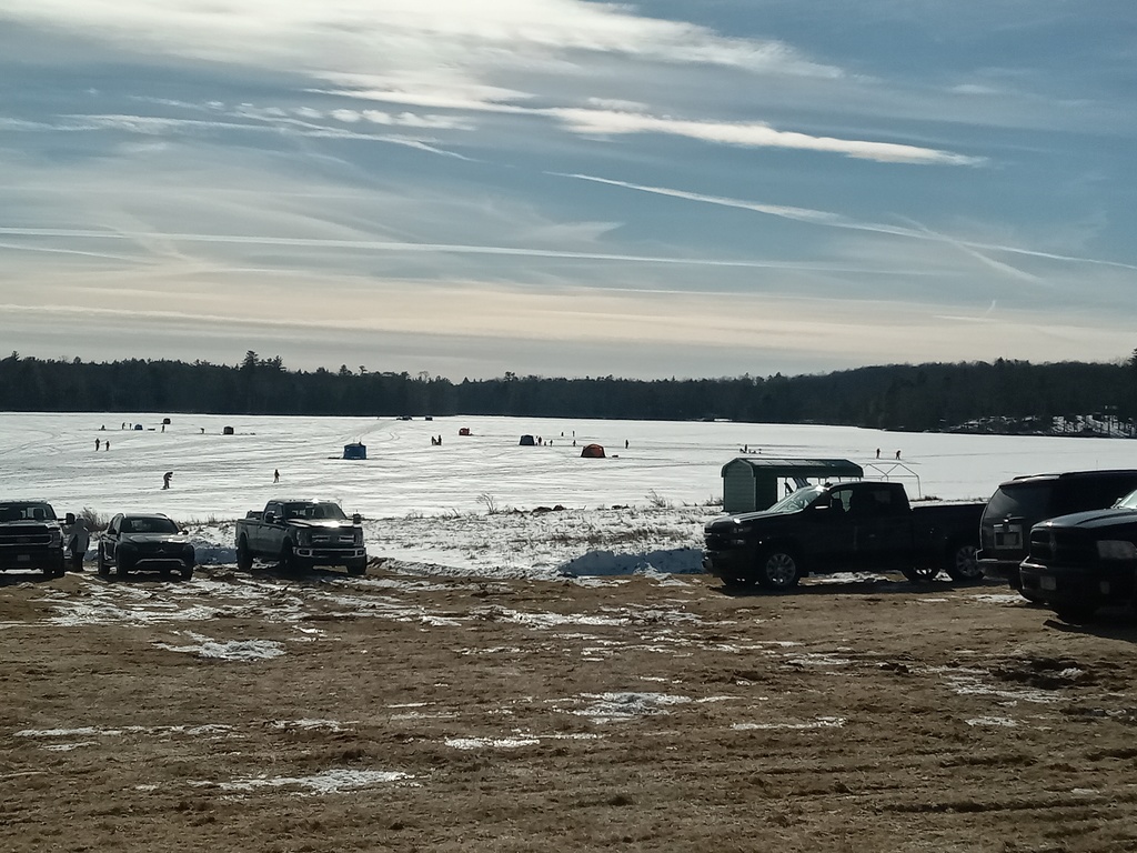 Gorgeous day at the lake for some ice fishing!