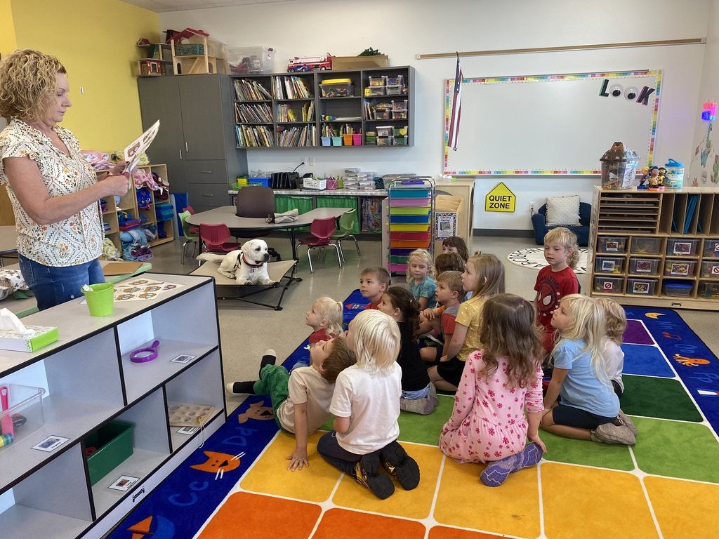 Mrs. Niesen’s class loved their special visitor, Bjorn, during guidance time!