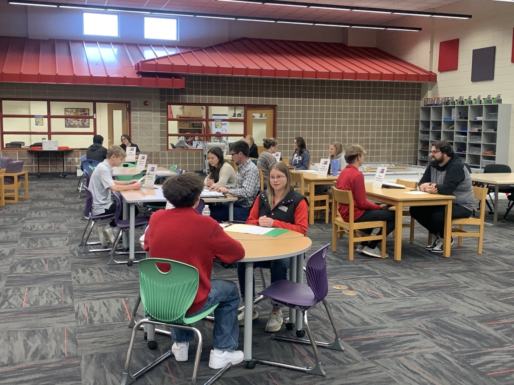 Sophomore students wrapped up a Career Readiness unit where they built professional résumés, filled out job applications, and practiced real-world interview skills with local professionals.  Huge thanks to our community partners for helping students shine and grow!  #OneElevaStrum